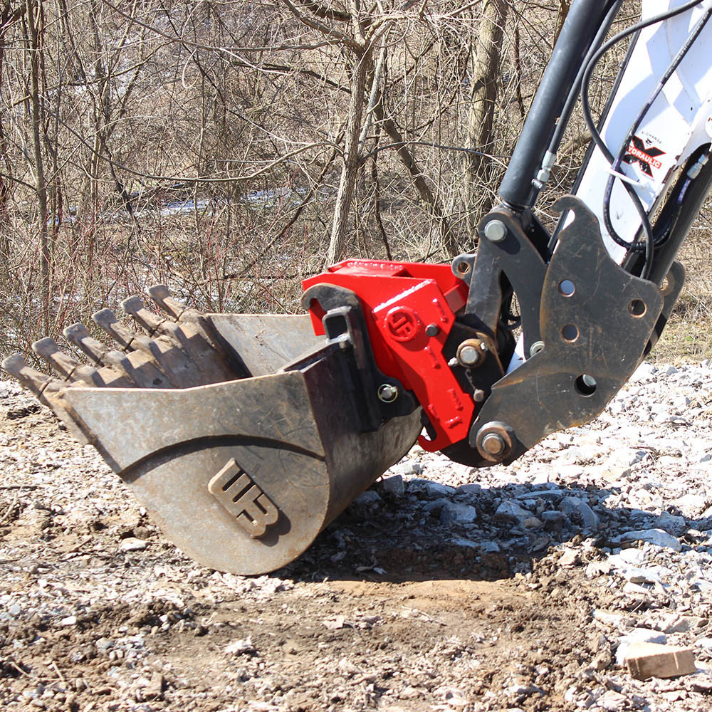 JP Excavator Couplers Reversible Bucket Coupler Skid Steer Solutions