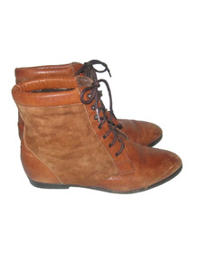 Vintage Cole Haan Made In Italy Brown 2 Tone Suede Leather Faux Fur Lined Semi Distress Laced Above Ankle Low Heel Granny Grunge Riding Boots