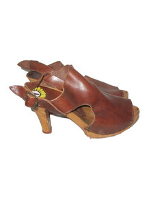 Vintage Bronx Made In Italy Leather Upper Synthetic Sole Brown High Heel Peep Toe Cut Out Buckle Ankle Strap Boho Clogs Sandals Shoes 39/8