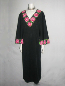 Vintage Black Multi-color Floral Leaf Border Print V-Neck Fan Sleeve Long Mod Hostess Dress w/ Side Slit 
