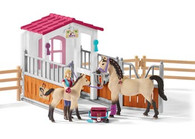  Schleich - Horse Stall with Horses and Groom SC42369 (4055744013836)  1