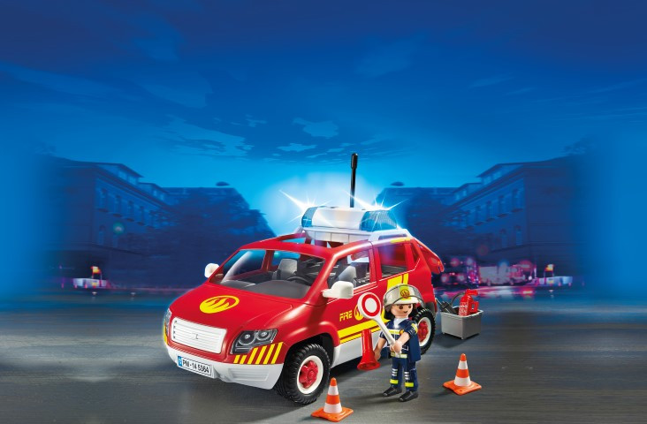 playmobil fire chief car