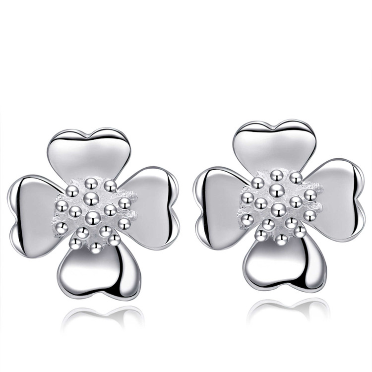 Four Leaf Clover Earrings | Majesty Diamonds