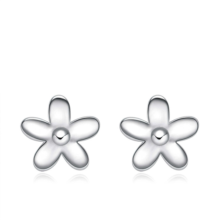 Silver Flower Stud Earrings | Majesty Diamonds