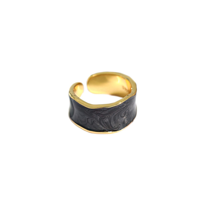 Black Enamaled Cocktail Yellow Gold Plated Ring in 0.925 Sterling Silver Ajustable size (MDS230212)