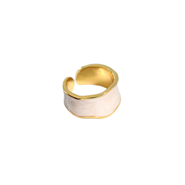 Beige Enamaled Cocktail Yellow Gold Plated Ring in 0.925 Sterling Silver Ajustable size (MDS230213)