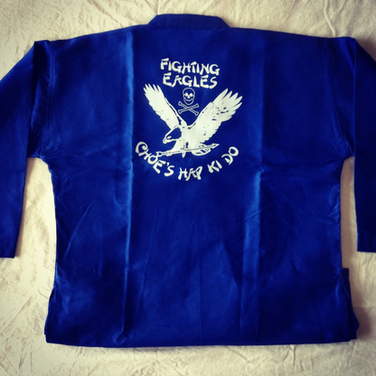 This uniform is made of durable poly/cotton for a wrinkle-free finish - traditional style wrap-around tie top. Pants have an additional double inseam and full gusset - elastic waist with drawstring. White belt is included only with white or black uniform set. All tops are available separately| Sizes: 0000-8(with Choes Hap Ki Do screen print)

Light Weight Uniform	Weight	Height
00000	 30 lbs	 2'8"
0000	 35 lbs	 3'0"
000	 50 lbs	 4'0"
00	 65 lbs	 4'4"
0	 80 lbs	 4'6"
1	 95 lbs	 4'9"
2	 115 lbs	 5'2"
3	 125 lbs	 5'5"
4	 150 lbs	 5'7"
5	 175 lbs	 5'9"
6	 195 lbs	 6'0"
7	 225 lbs	 6'2"
8	 260 lbs	 6'5"