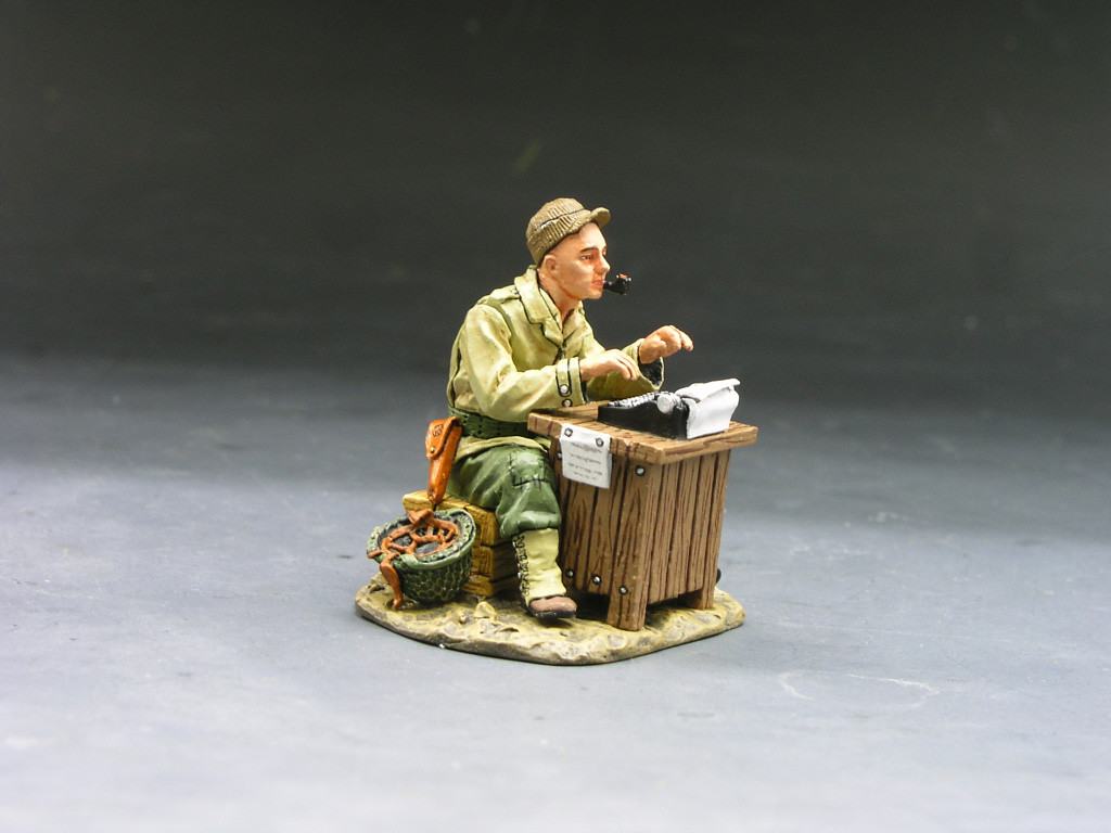DD099 I Need More Ammo RETIRED figurines et collections