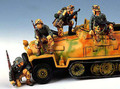 WS009  Four Sitting and Crouching Panzer Grenadiers by King and Country (Retired)