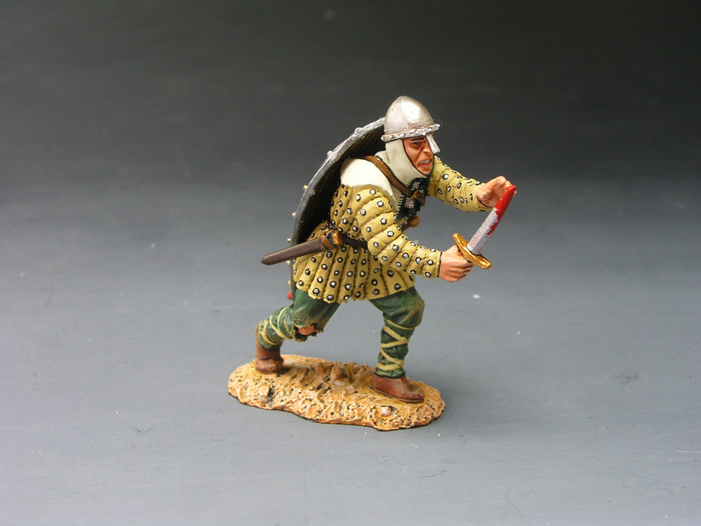 MK047 Man at Arms with Dagger by King and Country (RETIRED