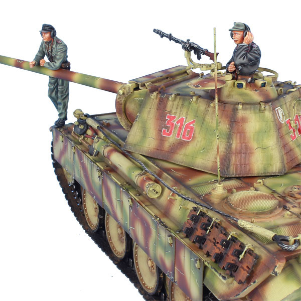 TC012 German Summer Tank Crew by First Legion 