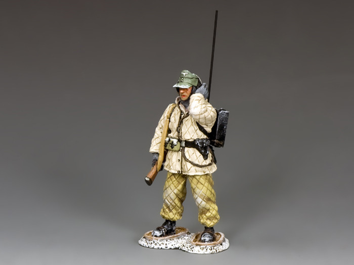BBG106 Fallschirmjager Radio Operator by King and Country (RETIRED