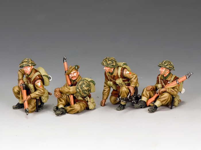 BBB002 British Tank Riders Set by King and Country (RETIRED
