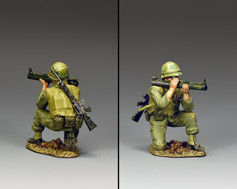 USMC028 Kneeling BAR Gunner by King and Country 