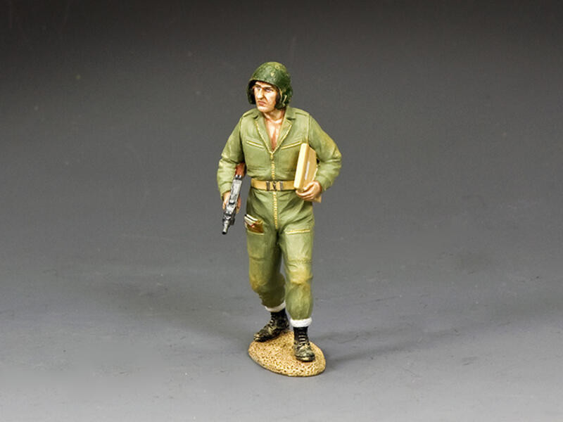 IDF030 Dismounted Israeli Tank Crewman by King and Country 