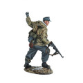 BB046 German Fallschirmjager Officer with MP40 by First Legion (RETIRED)