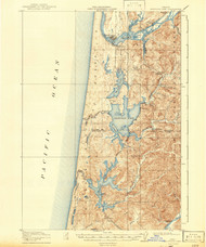 Siltcoos Lake, Oregon 1920 (1942) USGS Old Topo Map 15x15 OR Quad
