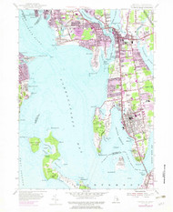 Bristol, Rhode Island 1955 (1983) USGS Old Topo Map Reprint 7x7 MA Quad 353250