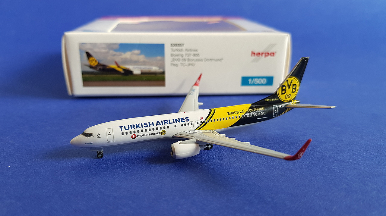526357 Herpa Wings 1 500 Boeing 737 800 Turkish Airlines