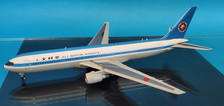 XX2097 | JC Wings 1:200 | Boeing 767-300 ANA 'Mohican' JA602A (with stand)
