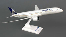 SKR810 | Skymarks Models 1:200 | Boeing 787-9 United