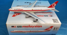 IF742MAS002 | InFlight200 1:200 | Boeing 747-200 Malaysian 9M-MHJ, 'Visit Malaysia 1990' (with stand)
