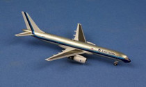 AC419426 | Aero Classics 1:400 | Boeing 757-200 Eastern N512EA