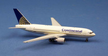 AC419435 | Aero Classics 1:400 | Boeing 767-200 Continental N76151