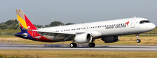 XX2319 | JC - Wings 1:200 | Airbus A321neo Asiana HL8364 (with stand)