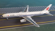 AC419558 | Aero Classics 1:400 | Boeing 757-200 Air China B-2855