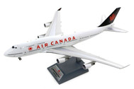 B-744-AC-08 | Blue Box 1:200 | Boeing 747-400 Air Canada C-GAGN (with stand)