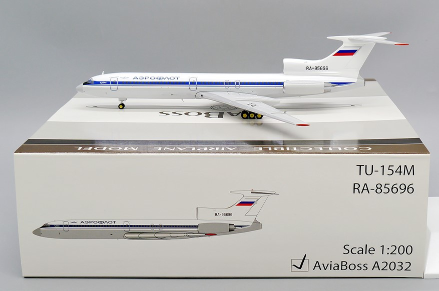 A2032 | 1:200 | Tupolev Tu-154M Aeroflot RU-85696 - Aviation