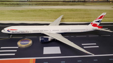 ARDBA22 | ARD200 1:200 | Boeing 777-300 British Airways G-STBP (with stand)
