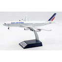 B-342-AF-02 | Blue Box 1:200 | Airbus A340-211 Air France F-GLZD (with stand)