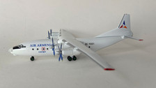 KYMEK11001 | KYM Models 1:200 | Antonov An-12 UN Air Armenia EK-11001
