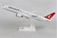 SKR1079 | Skymarks Models 1:200 | Boeing 787-9 Turkish Airlines