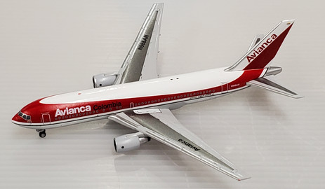 AC411003 | Aero Classics 1:400 | Boeing 767-200 Avianca N988AN