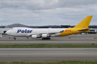 PH04420 | Phoenix 1:400 | Boeing 747-400F Polar DHL Cargo N451PA | is due: March 2022