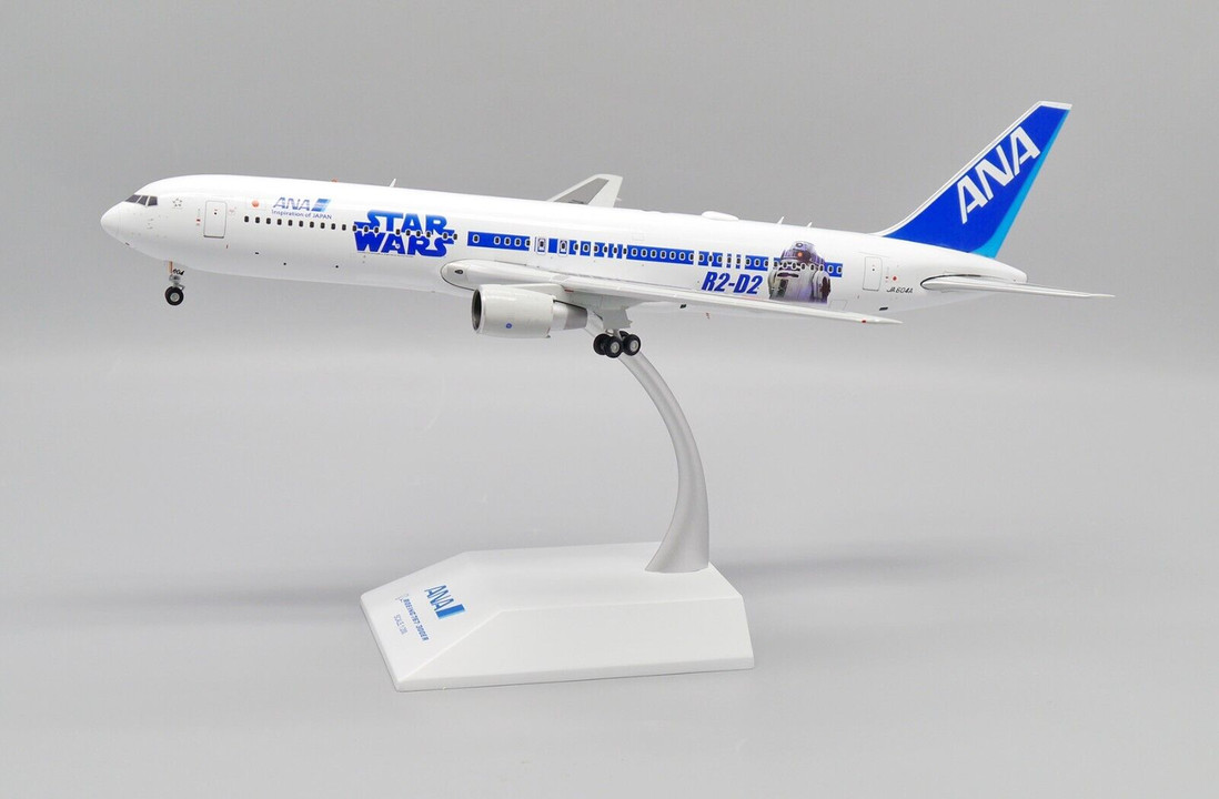 EW2763005 | JC Wings 1:200 | Boeing 767-300 ANA JA604A - Aviation