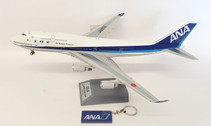 WB-747-4-055 | Blue Box 1:200 | Boeing 747-400 ANA JA8958