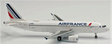 572217 | Herpa Wings 1:200 | Airbus A320 Air France F-HBNK | is due: August 2022