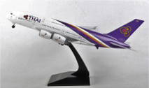 SKR331N | Skymarks Models 1:200 | Airbus A380 Thai Airways (with gear)