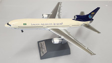 IF1011SA1022 | InFlight200 1:200 | L-1011 TriStar 200 Saudia HZ-AHO (with stand)