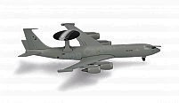 536912 | Herpa Wings 1:500 | Boeing E-3D RAF ZH101 8 squadron | is due: October 2023