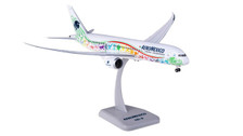 HG10673GR | Hogan Wings 1:200 | Boeing 787-9 Aeromexico XA-ADL, 'Quetzalcoatl' (with gear)