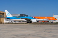 PH11860 | Phoenix 1:400 | Boeing B777-300ER PH-BVA KLM | is due: January 2024