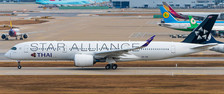 AV4210 | Aviation 400 1:400 | Airbus A350-900XWB Thai Airways HS-THQ Star Alliance detachable gear | is due: December 2023