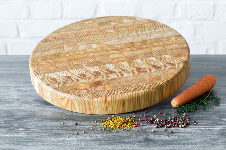 Larch Wood Round Cutting Board 14.5 x 1.6 Lifestyle