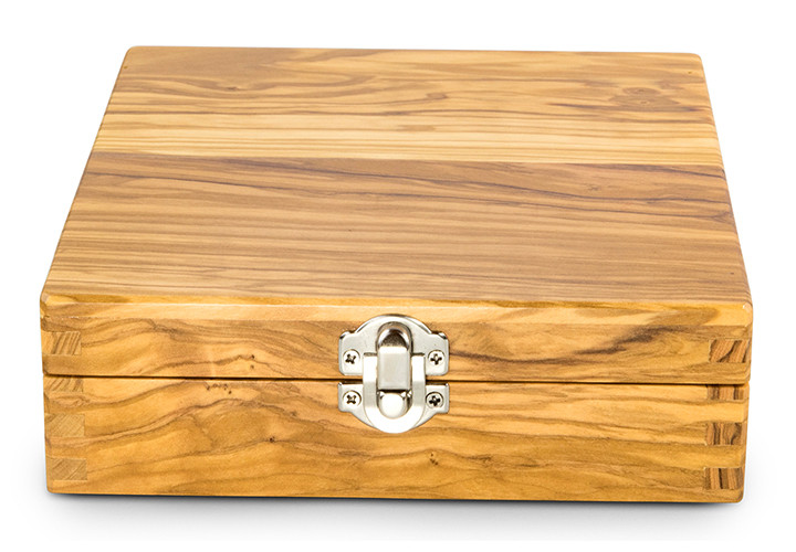Olive wood box