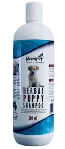 Ultra-moisturising pH balanced shampoo rich with natural botanicals and lightly scented with coconut and sandalwood,  for a healthy and vibrant coat.